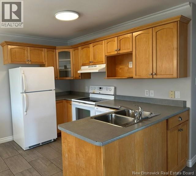 20 Damien Unit# 5, Dieppe, New Brunswick  E1A 7S9 - Photo 4 - NB142893