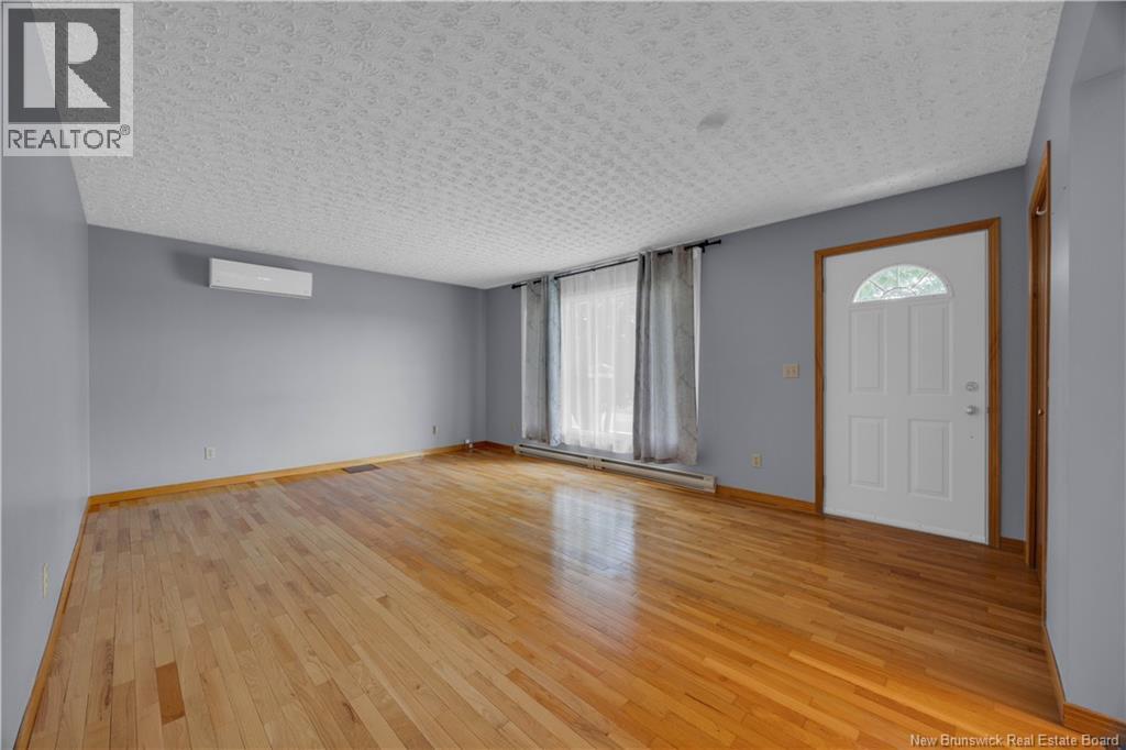 221 Magnolia Avenue, Sussex, New Brunswick  E4E 2H5 - Photo 12 - NB143583