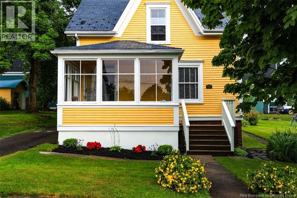 325 St James Street West, Saint John, New Brunswick  E2M 2E7 - Photo 2 - NB143983
