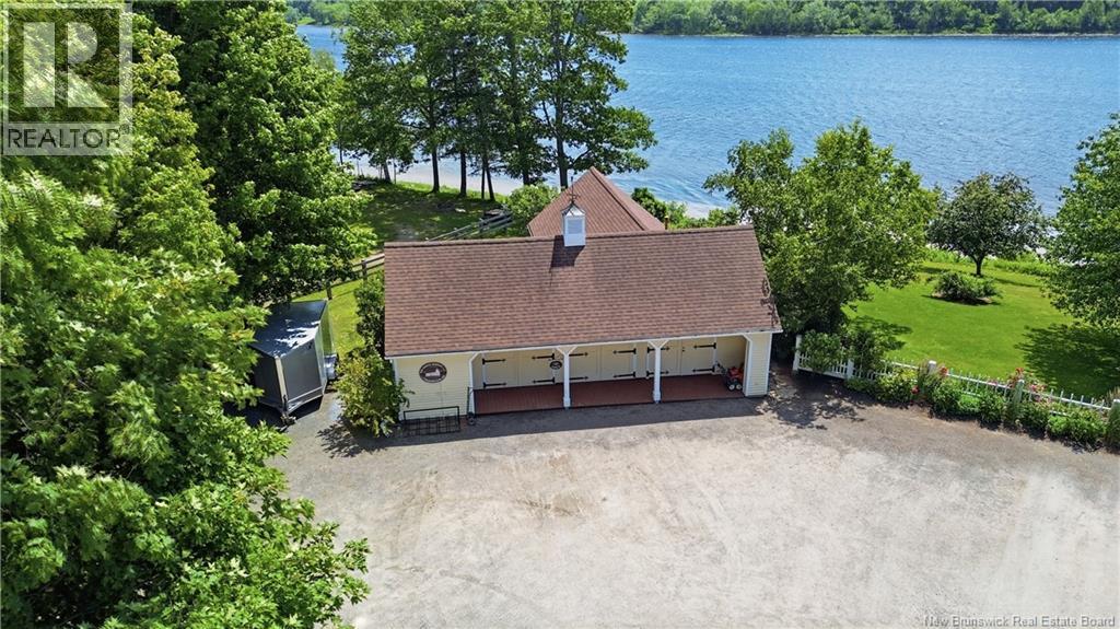 916 Riverside Drive, Fredericton, New Brunswick  E3A 8E6 - Photo 41 - NB144381