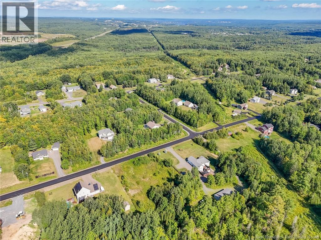 201 Susan Drive, Lincoln, New Brunswick E3B 0P9 - Photo 3 - NB144547