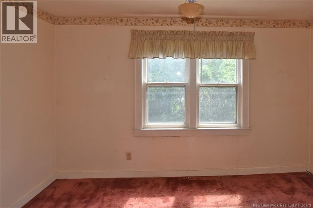 865 Barker Street, Fredericton, New Brunswick E3A 3K4 - Photo 10 - NB145315
