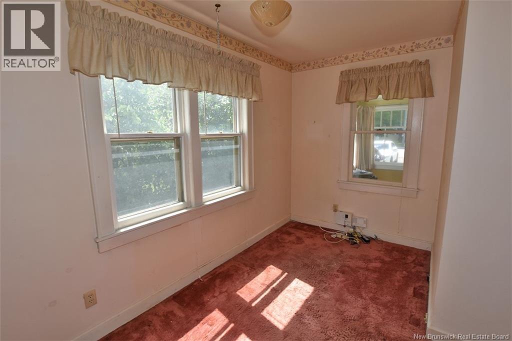 865 Barker Street, Fredericton, New Brunswick E3A 3K4 - Photo 11 - NB145315