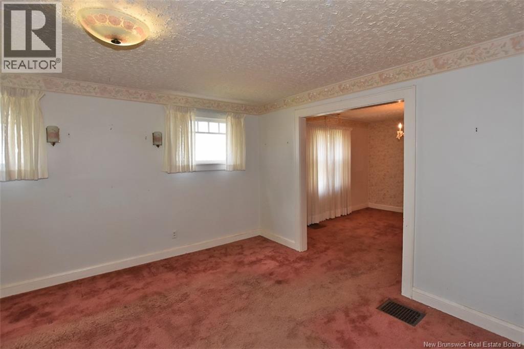 865 Barker Street, Fredericton, New Brunswick E3A 3K4 - Photo 13 - NB145315