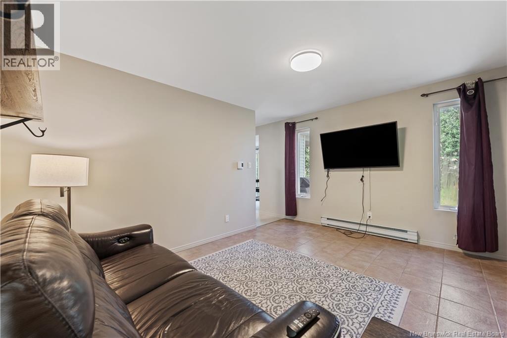 315 Belliveau, Dieppe, New Brunswick  E1A 6T5 - Photo 25 - NB145296