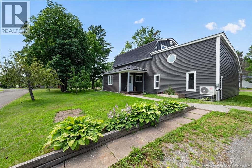 34 Mill, Hillsborough, New Brunswick E4H 2Z8 - Photo 4 - NB145469