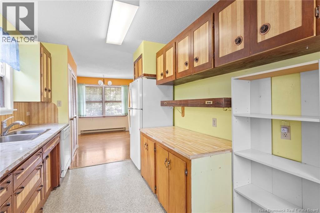 41 Hillcourt Drive, Fredericton, New Brunswick E3A 1S3 - Photo 19 - NB145871