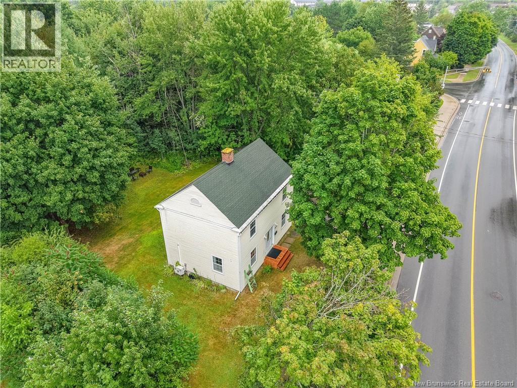 333 Sunset Drive, Fredericton, New Brunswick  E3A 1B3 - Photo 44 - NB145564