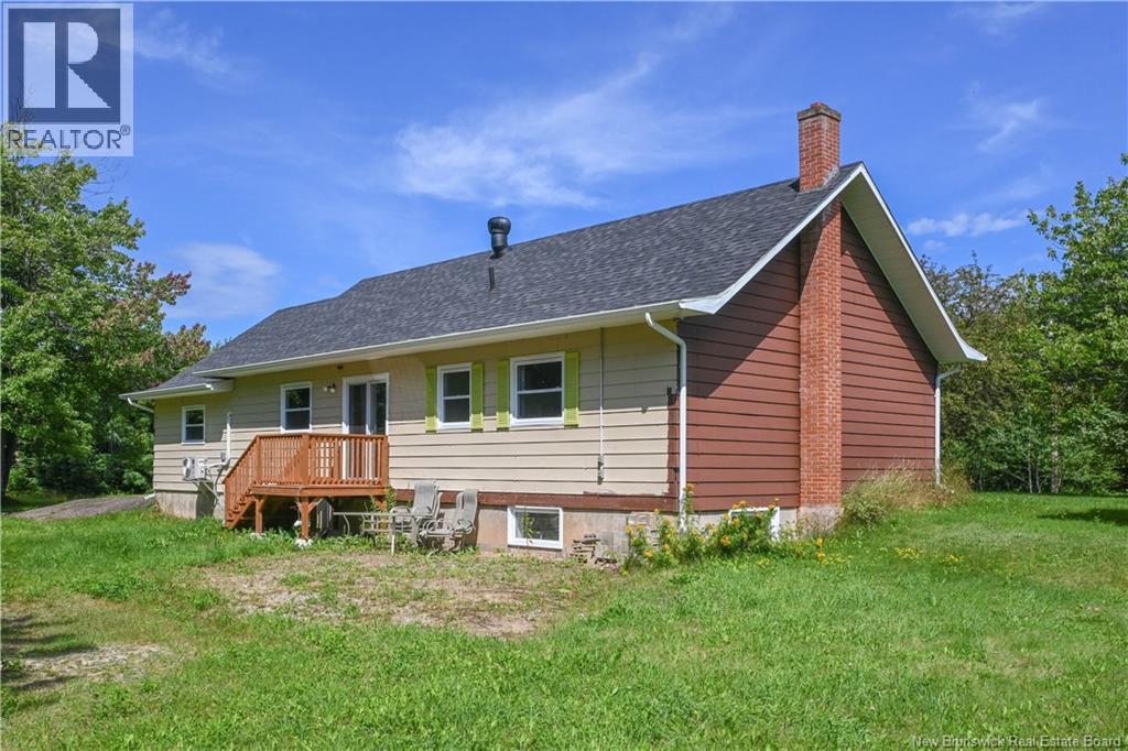 564 Saint-Joseph Boulevard, Saint-Léolin, New Brunswick  E8N 2N1 - Photo 9 - NB146440