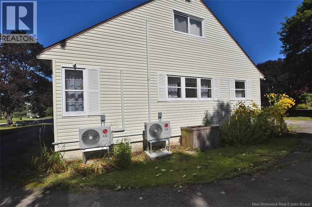 242 Highland Avenue, Fredericton, New Brunswick  E3A 2S6 - Photo 14 - NB146883