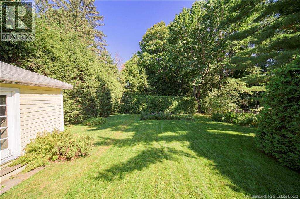 320 University Avenue, Fredericton, New Brunswick E3B 4J1 - Photo 39 - NB146912