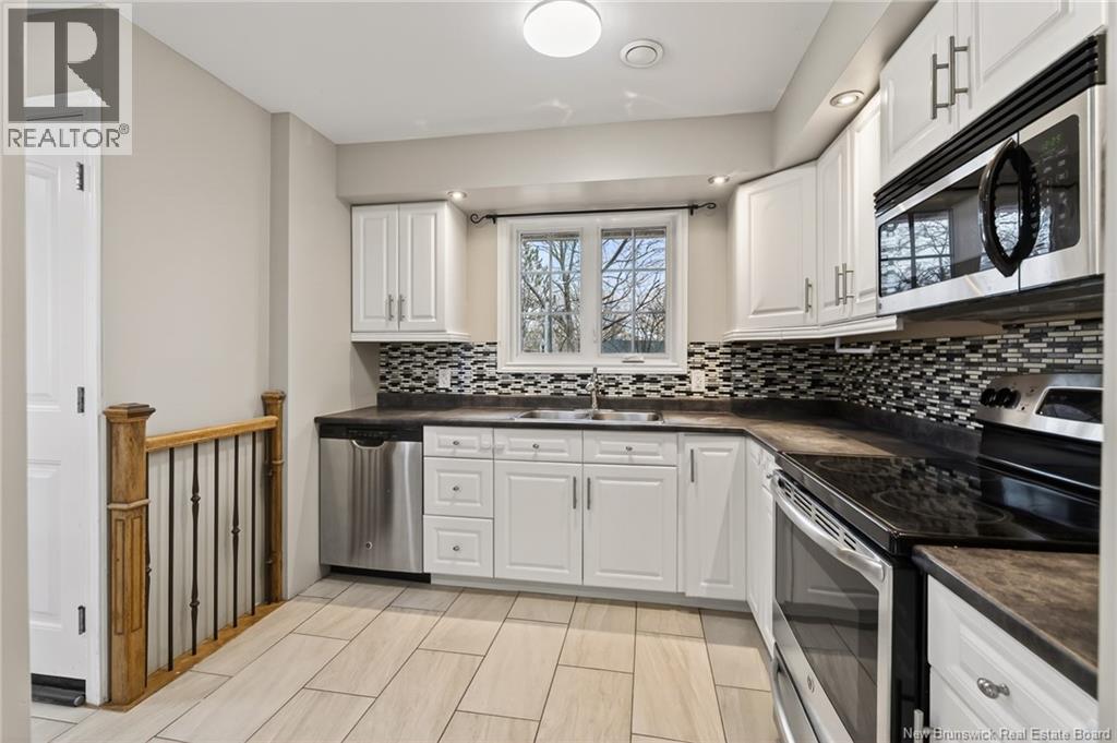 217 Canterbury Avenue, Riverview, New Brunswick  E1B 2R6 - Photo 11 - NB147058
