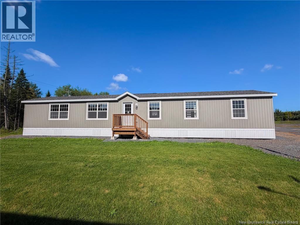 45 Luanne Drive, Waasis, New Brunswick  E3B 9E5 - Photo 2 - NB146609