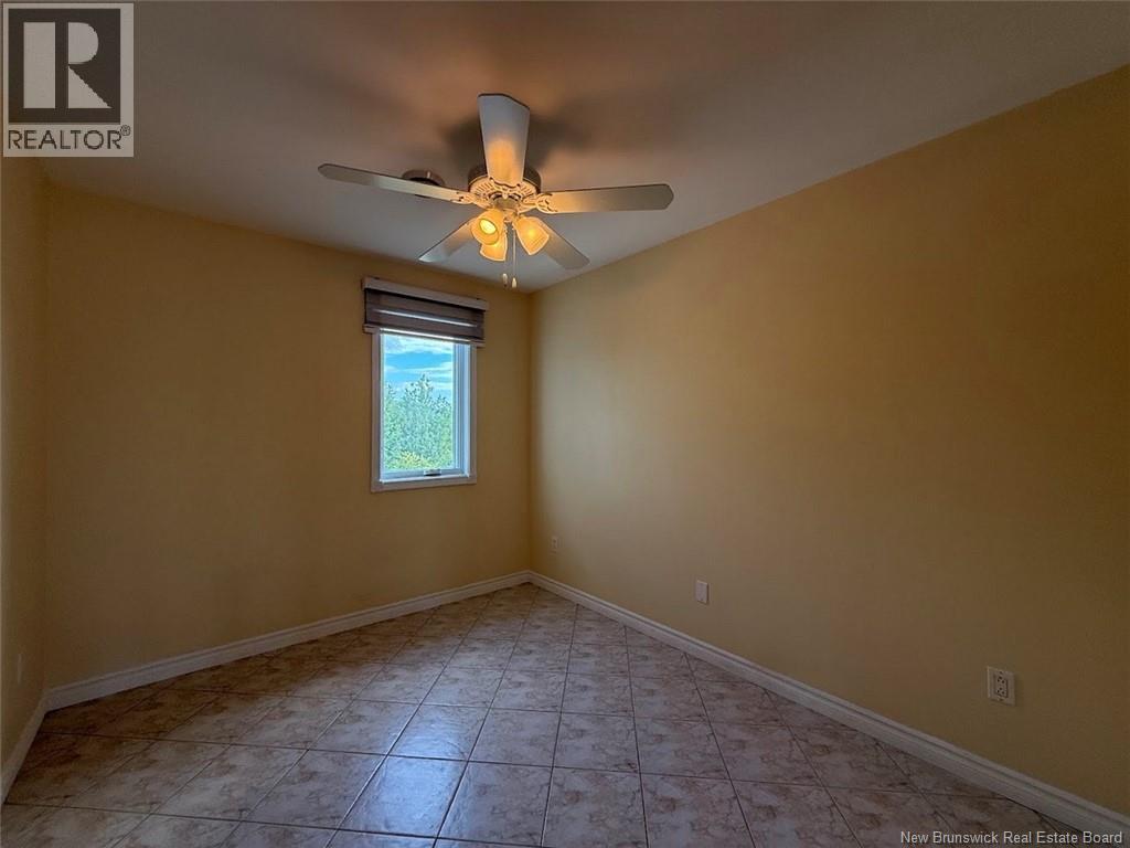 924 St-Francois Street, Edmundston, New Brunswick E3V 4R2 - Photo 15 - NB147129