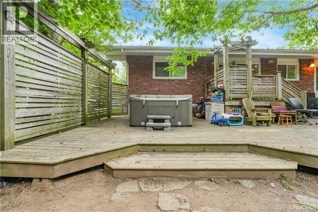 1019 York Street, Fredericton, New Brunswick  E3B 3S4 - Photo 4 - NB147296