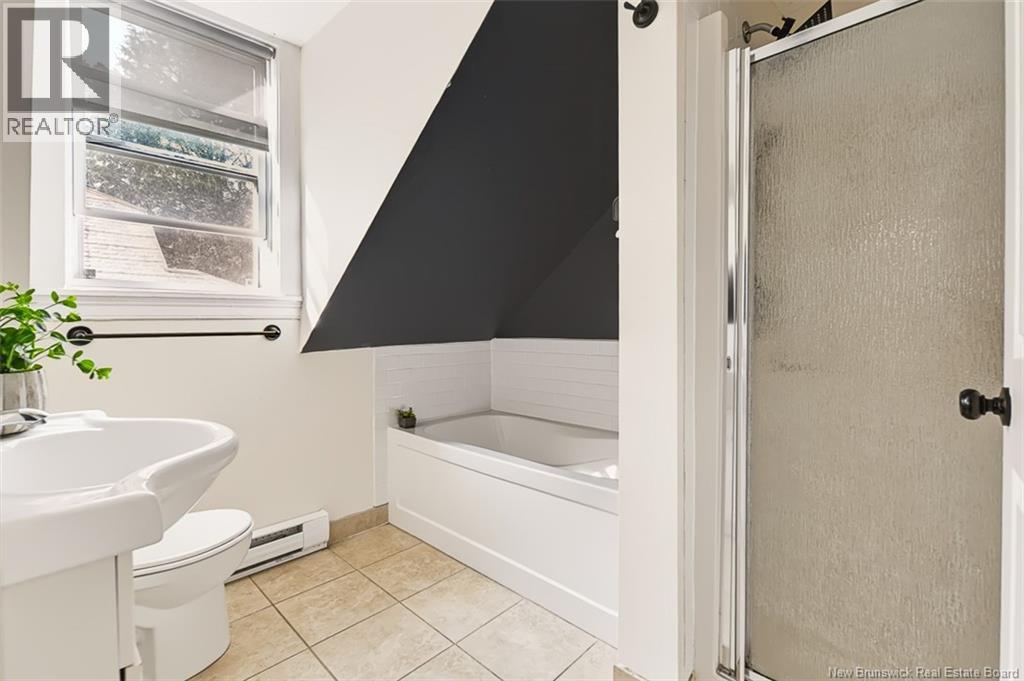 576 Charlotte Street, Fredericton, New Brunswick  E3B 1M2 - Photo 23 - NB147743