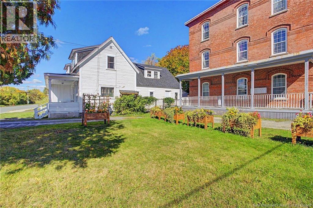 2 River Street, Fredericton, New Brunswick E3A 4L6 - Photo 31 - NB148430